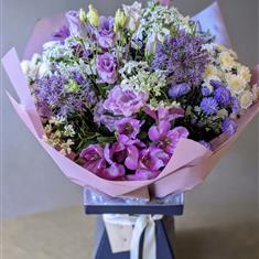 Florist Choice Cottage  Style Bouquet 