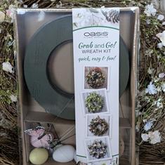 Grab &amp; Go Wreath Kit Spring